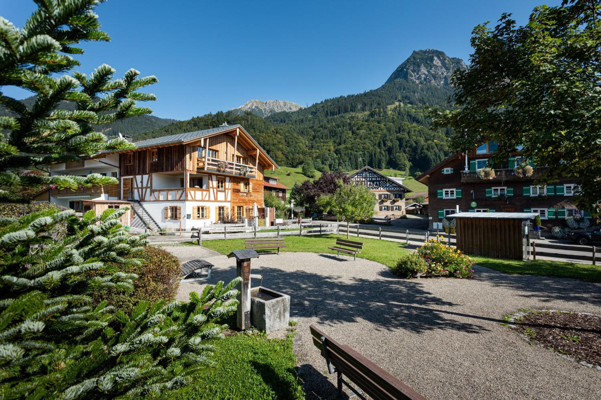 "Fewo Am Dorfplatz" - Annehmlichkeiten Von 4-Sterne Familien-Und Wellnesshotel Viktoria Koennen Mitgenutzt Werden オーベルストドルフ エクステリア 写真